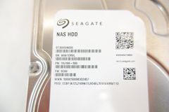 Жесткий диск 3.5 SAT 3TB Seagate NAS ST3000VN000 - Pic n 281687