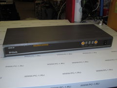 Переключатель KVM D-Link DKVM-8E 8-портовый /On-Screen Display /Коммутатор управляет 8-ю различными компьютерами или серверами, используя для этого только одну клавиатуру, мышь и монитор /монтируется